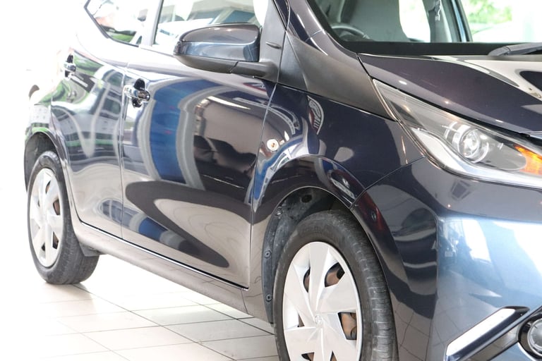 2016 Toyota AYGO 1.0 Aygo X-Play VVT-i CVT 5dr Hatchback Petrol Automatic
