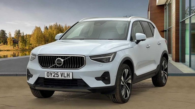 2025 Volvo XC40 2.0 B3P Ultra Dark 5dr Auto ESTATE PETROL Automatic