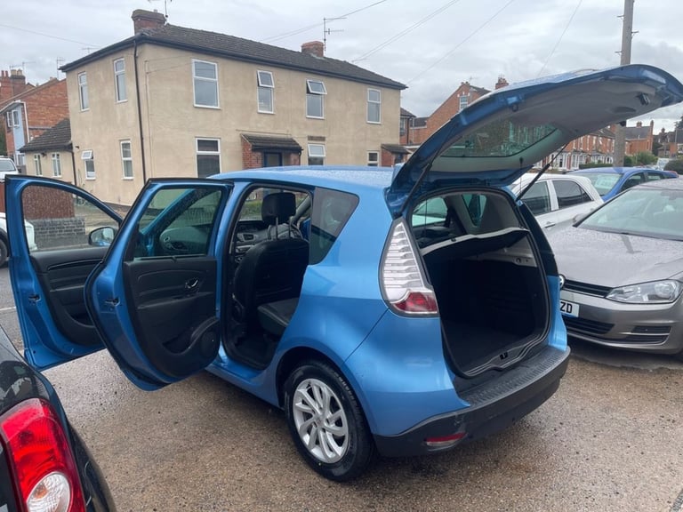 2013 63 RENAULT SCENIC 1.5 DCI ENERGY DYNAMIQUE TOMTOM MPV 5DR DIESEL MANUAL EUR