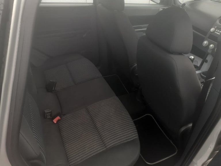 2008 Mitsubishi Colt 1.1 CZ1 5dr HATCHBACK Petrol Manual - Image 4
