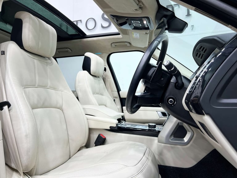 2021 Land Rover Range Rover 2.0 Range Rover Westminster Black P400e Auto 4WD 5dr SUV Hybrid Autom...