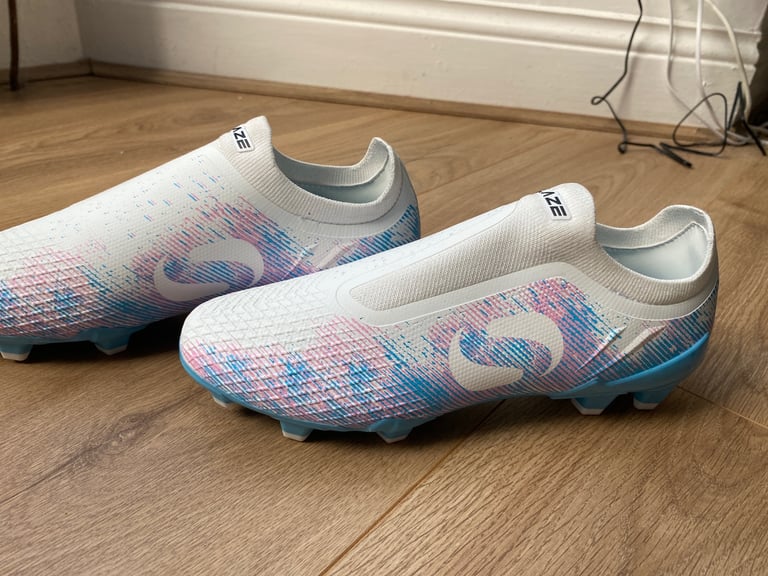 Sondico football boots Gumtree