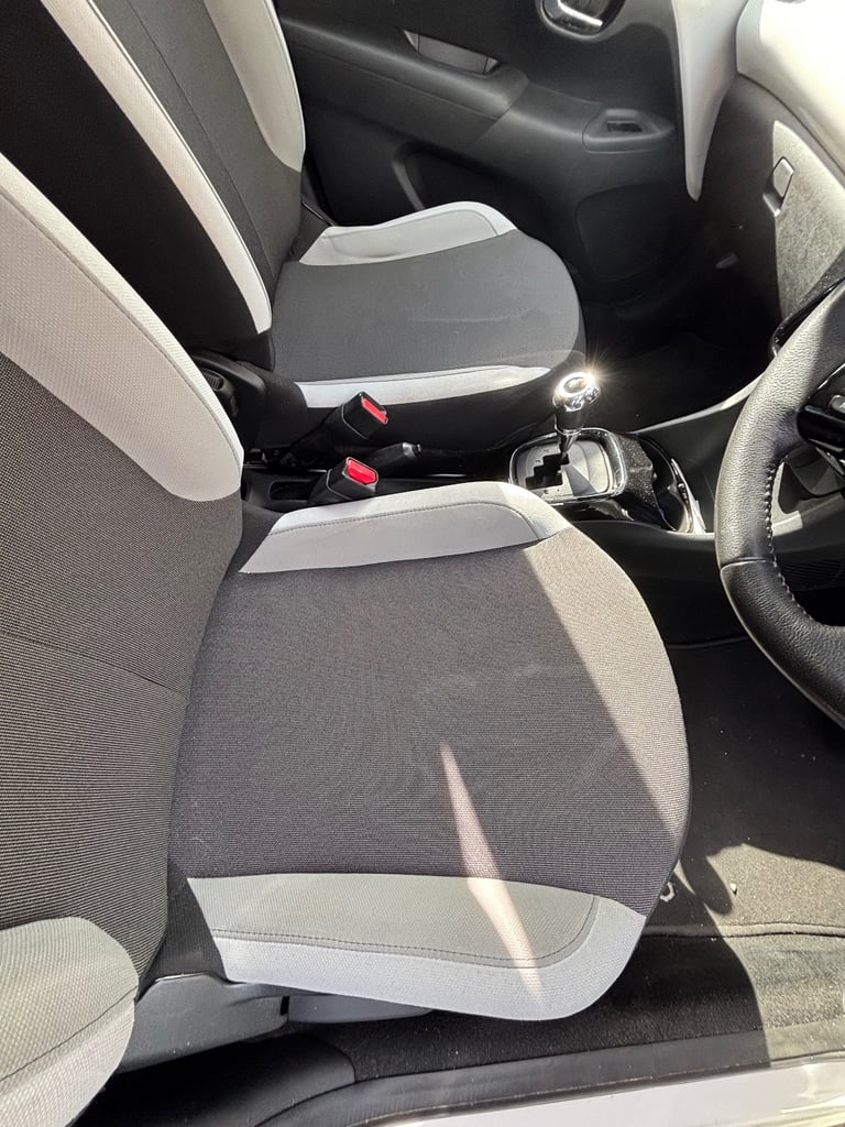 Toyota, AYGO, Hatchback, 2017, Semi-Auto, 998 (cc), 5 doors