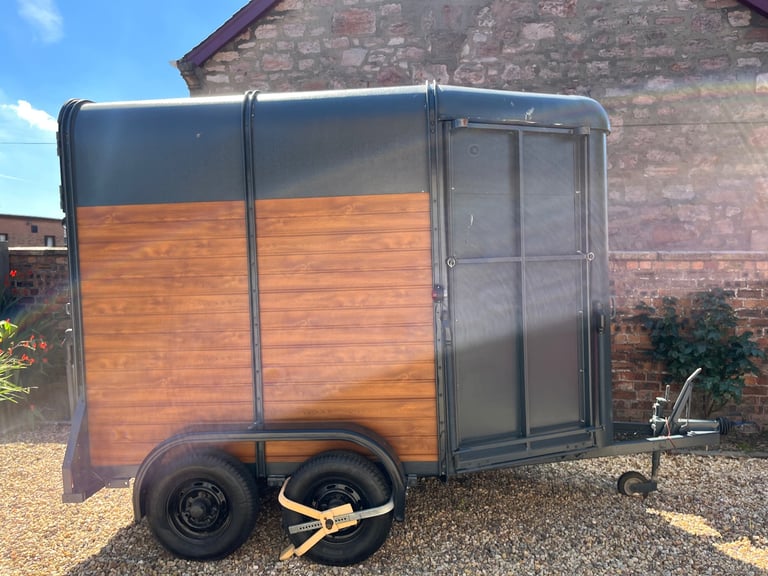 Coffee Trailer / Catering Trailer / Food Truck / Mobile Bar