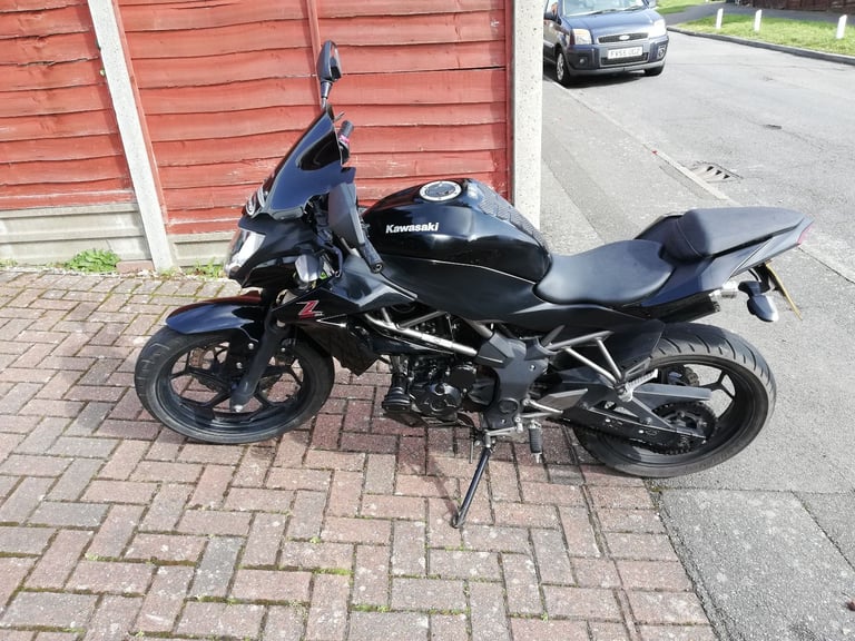 Kawasaki, Z, 2016, 249 (cc)