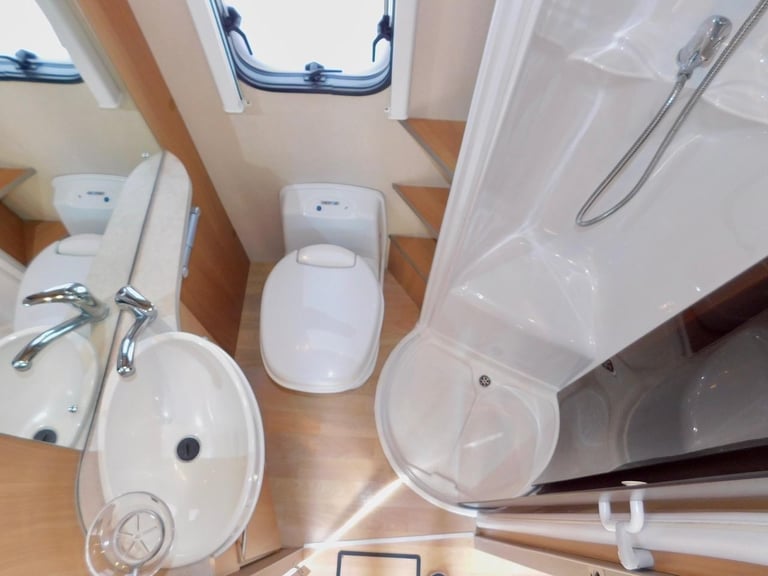 Swift Bolero 630 PR Luxury 2 Berth, Large U Shape Rear Lounge Motorhome for Sale