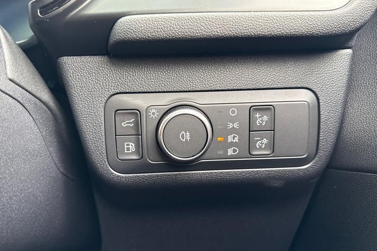 2024 Ford Kuga 2.5 PHEV ST-Line X 5dr CVT- With Heads Up Display AUTO Estate Petrol Parallel PHEV...
