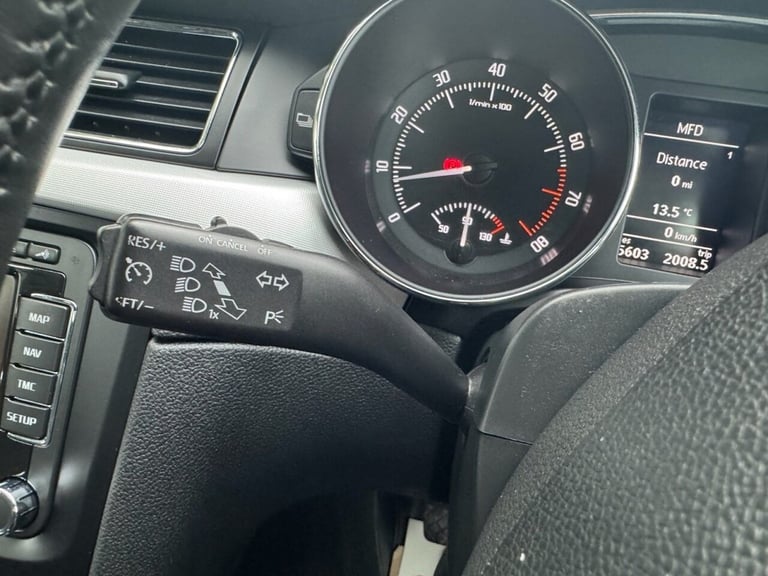 2013 Skoda Superb 1.8 TSI Elegance Estate 5dr Petrol Manual 4WD Euro 5 (160 ps) Estate Petrol Manual