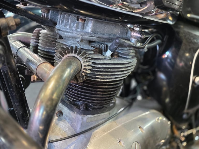 1969 BSA THUNDERBOLT 650 GARRARD WATSONIAN SIDECAR BARN FIND