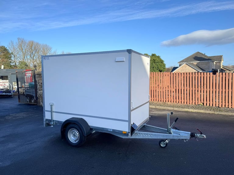 BRAND NEW 8ft x 5ft x 6ft Single Axle Box Trailer with Ramp 750KG
