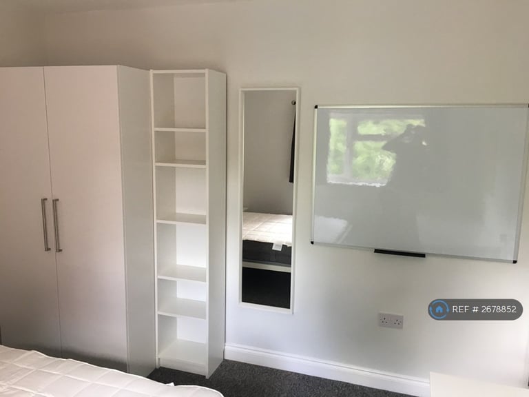 6 bedroom house in Battery Hill, Winchester, SO22 (6 bed) (#2678852)