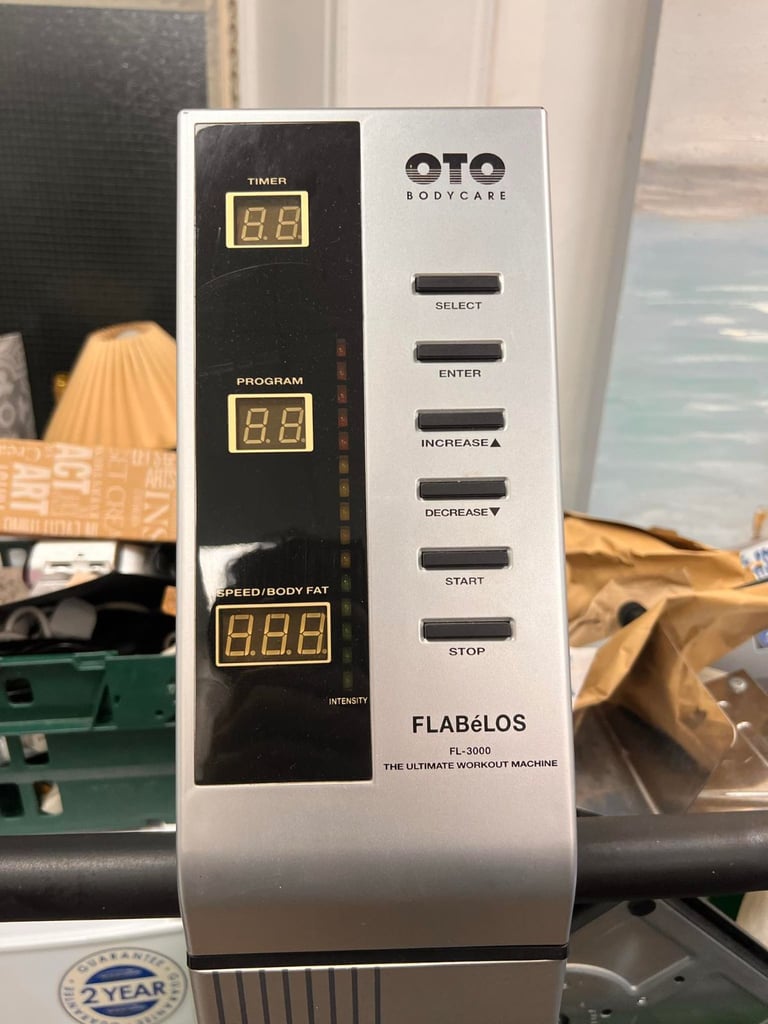 Oto Body Flabelos FL-3000 Whole Body Vibration Workout Machine with Power Plate