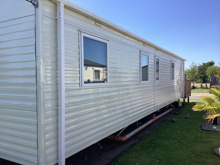 ABI 2018 Static Caravan - 36’ x 12’ - 8 Berth - 2 wc’s - 3 Bedroom’s 
