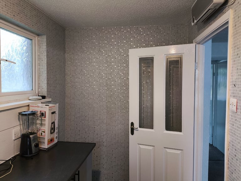 Newly Decorated One-Bedroom Maisonette To Let – 53 Stone Hill Drive, Blackburn, BB1 5TR 