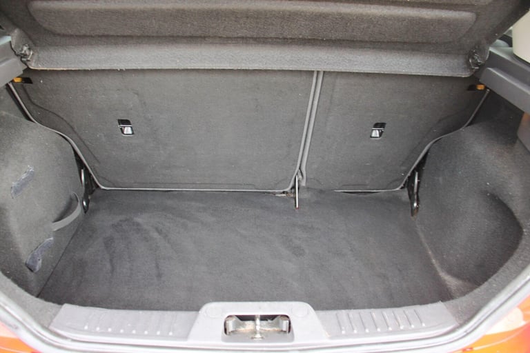  Ford Fiesta 1.25 Zetec Euro 5 5dr Petrol Manual