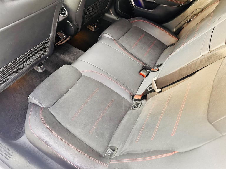 2019 Mercedes-Benz A-Class 1.3 A200 AMG Line (Premium) 7G-DCT Euro 6 (s/s) 5dr HATCHBACK Petrol A...