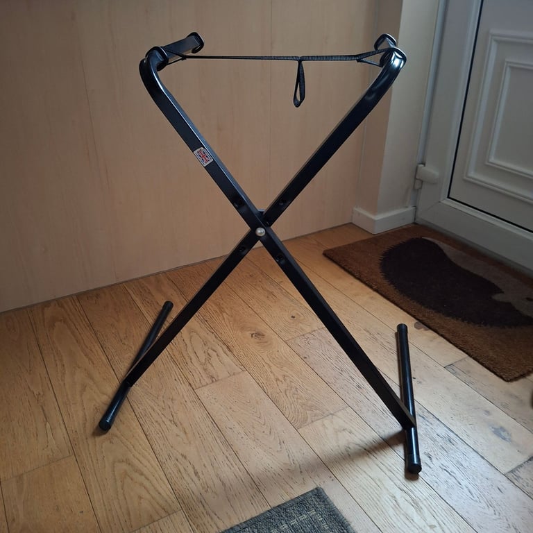 Adjustable keyboard stand