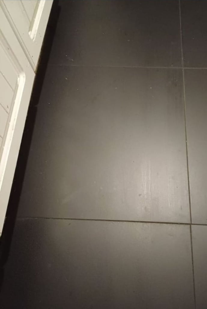 image for 3 x  60x60 ceramic Porcelain Floor Tiles 