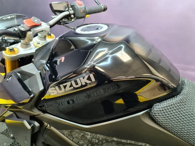 SUZUKI GSX-S 1000, 2022 low miles re-mappped