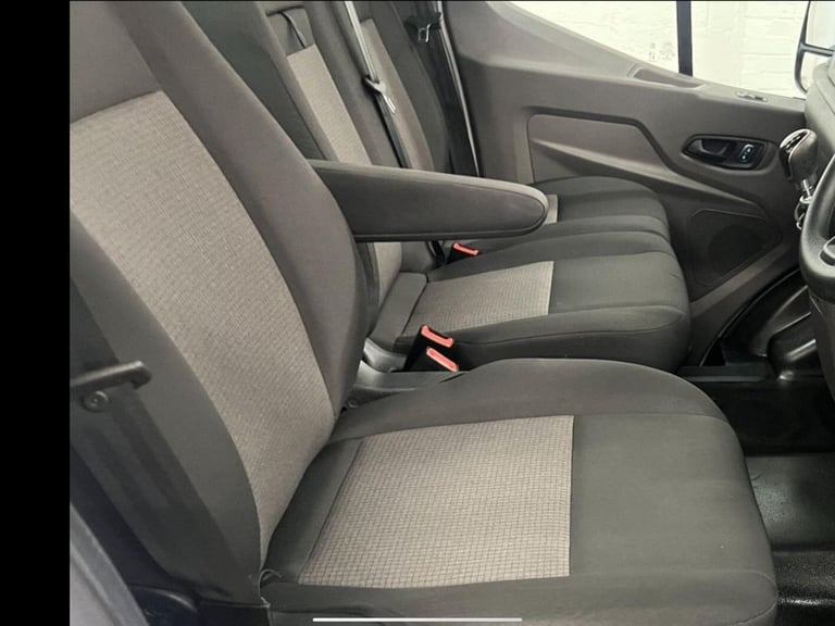 2022 Ford Transit 2.0 350 EcoBlue HD Leader DROPSIDE Cab 2dr Diesel Manual RWD L4 Euro 6 (s/s DRO...