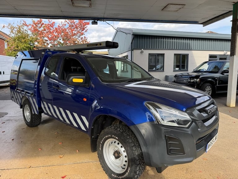 2019 69 ISUZU D-MAX 1.9TD EXTENDED CAB ROLLER SHUTTERS CAMERAS TOW PACK 4X4 EX E