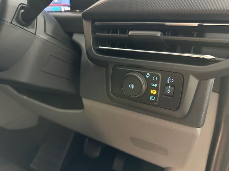 2025 Ford Transit Custom 100kW 65kWh H1 Van Limited Auto PANEL VAN ELECTRIC Automatic