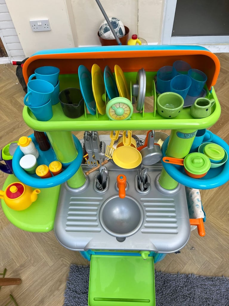 Sizzlin Kitchen - Early Learning Centre Childrens Toy