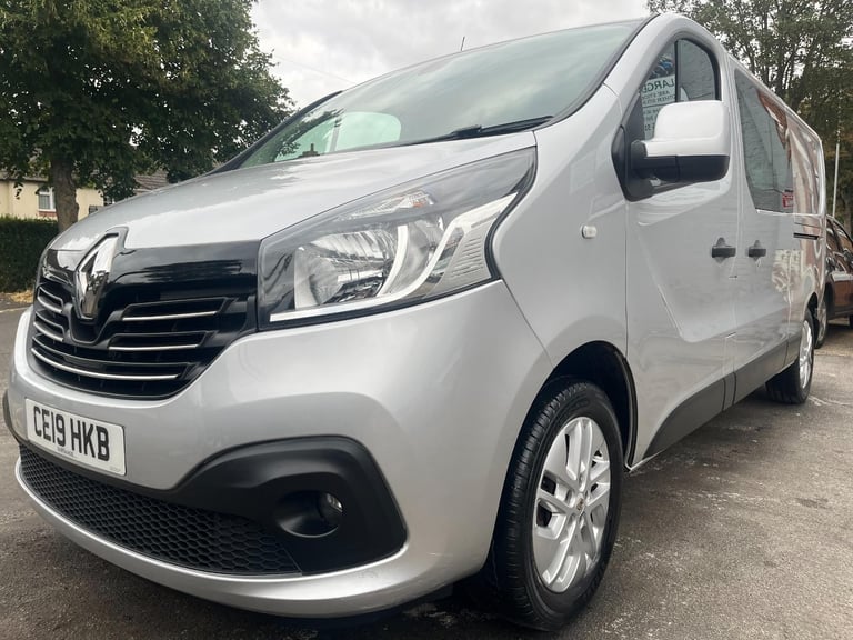 Renault Trafic LL29 Energy dCi 125 Sport Nav 6 Seat LWB Crew Van DIESEL 2019/19