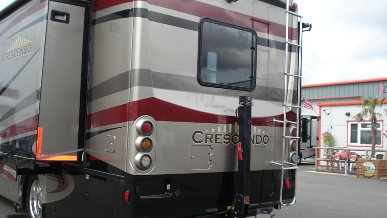 Gulfstream Crescendo 324 american rv motorhome DIESEL AUTOMATIC 2008