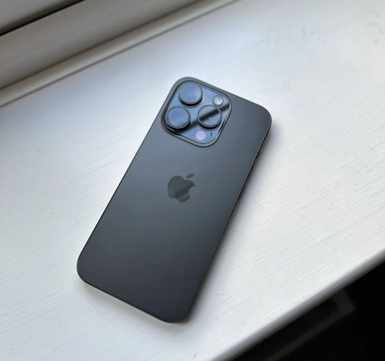 image for Apple iPhone 15 pro max 512gb 98% BH Apple warranty boxed 