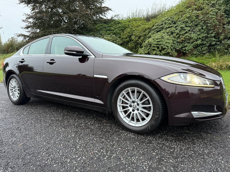 image for 2012 Jaguar XF 2.2d SE Saloon 4dr Diesel Auto Euro 5 190 BHP ** LOW MILES **