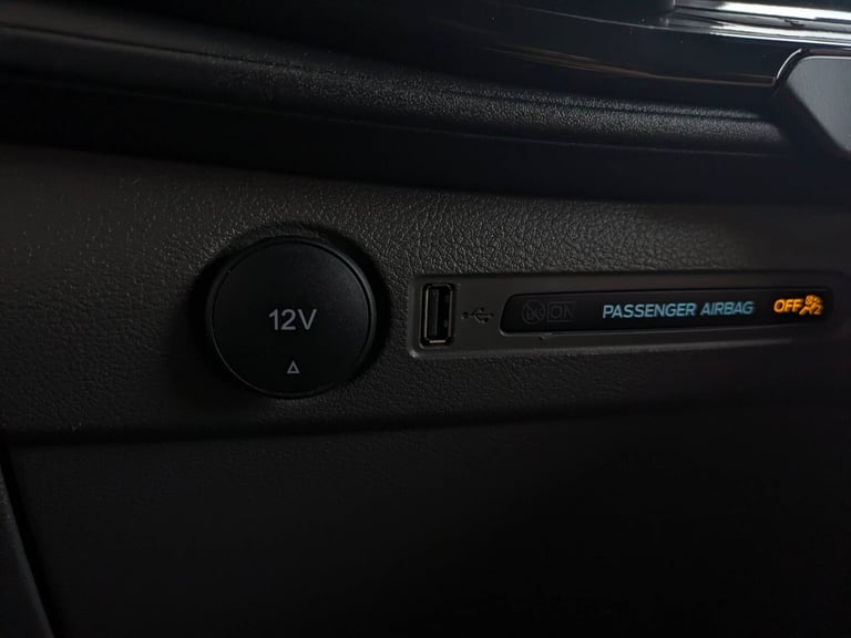 2022 Ford Transit Custom 2.0 EcoBlue 170ps L2 D/Cab Limited Van Auto Double Cab DIESEL Automatic