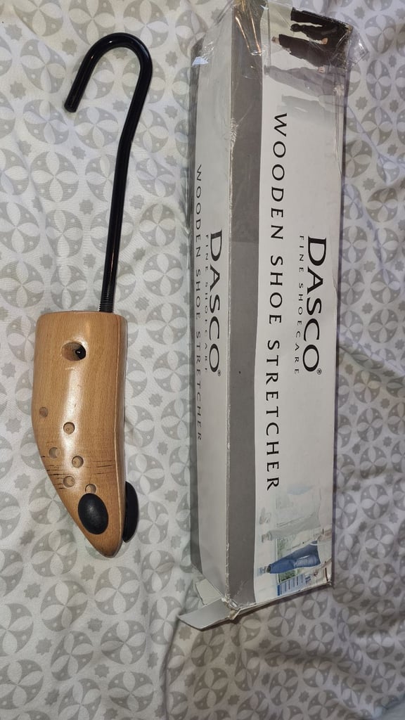 image for Dasco Fine Shoecare wooden shoes stretcher excellent condition. Original box 