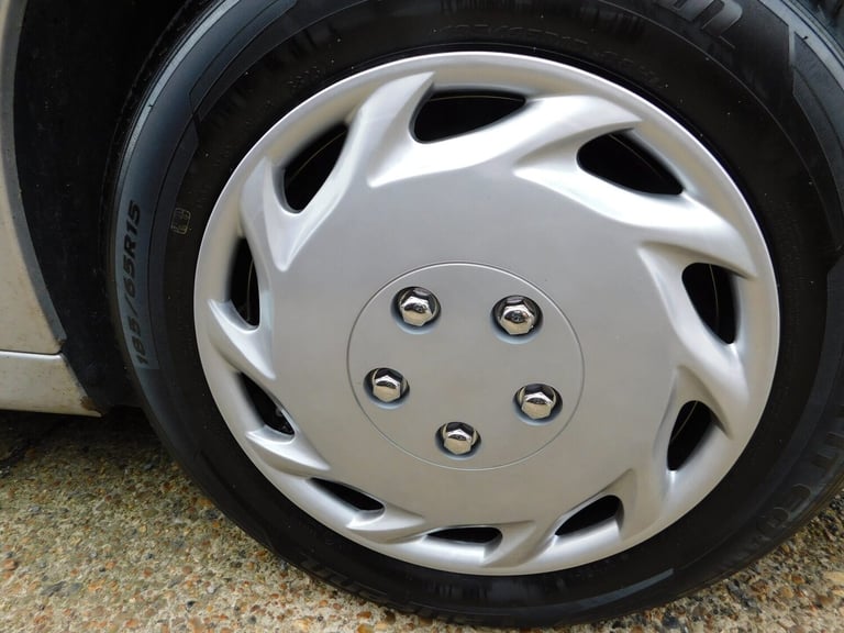 2011 Peugeot 207 1.4 HDi Active 5dr HATCHBACK DIESEL Manual