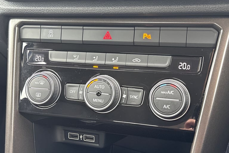 2019 Volkswagen T-Roc 1.6 TDI SE 5dr SUV Manual