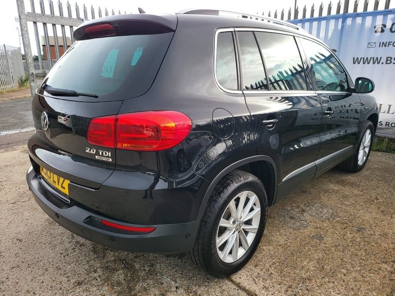 2013 Volkswagen Tiguan 2.0 TDi BlueMotion Tech SE 5dr DSG ESTATE Diesel Automatic