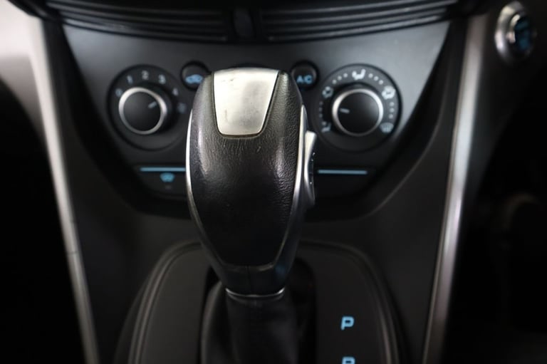 2016 Ford Kuga 1.5 EcoBoost 182 Zetec 5dr Auto HATCHBACK PETROL Automatic