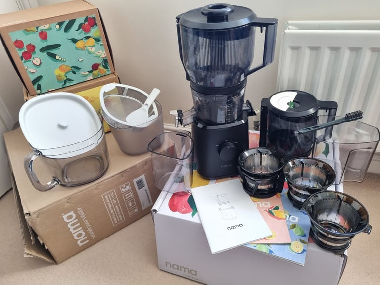 image for NAMA J2 JUICER / FULL SET / LARGE HOPPER / SORBET ATTACHMENT /LARGE PITCHER 