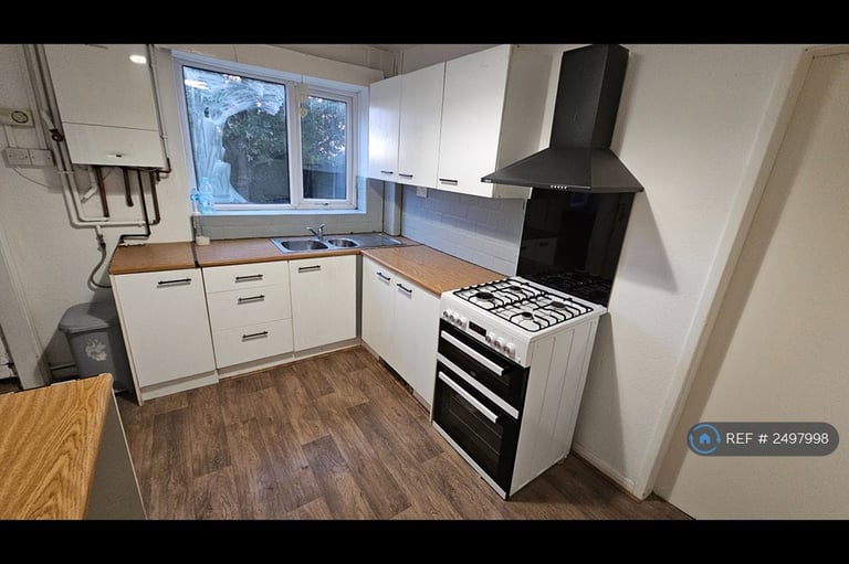 3 bedroom house in Smithy Lane, Leeds, WF3 (3 bed) (#2497998)