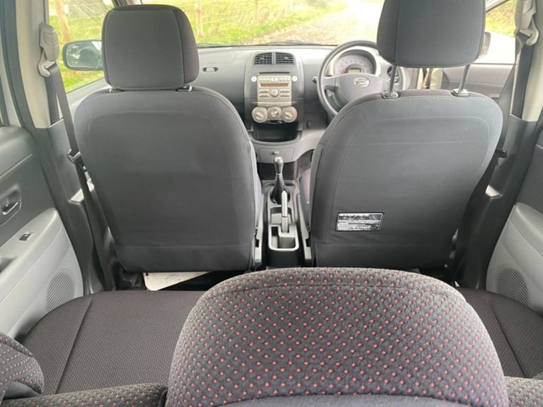 2007 Daihatsu Sirion 1.0 S Hatchback 5dr Petrol Manual (118 g/km, 68 bhp) Hatchback Petrol Manual