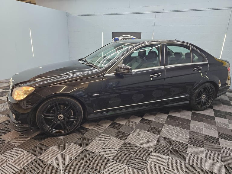 2010 Mercedes-Benz C-Class 1.8 C180 BlueEfficiency Sport Auto Euro 5 4dr SALOON Petrol Automatic