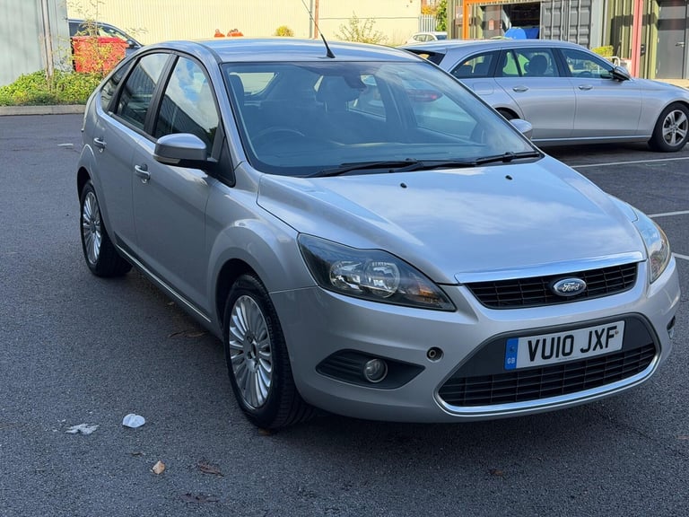 2010 Ford Focus 2.0 Titanium 5dr HATCHBACK PETROL Manual