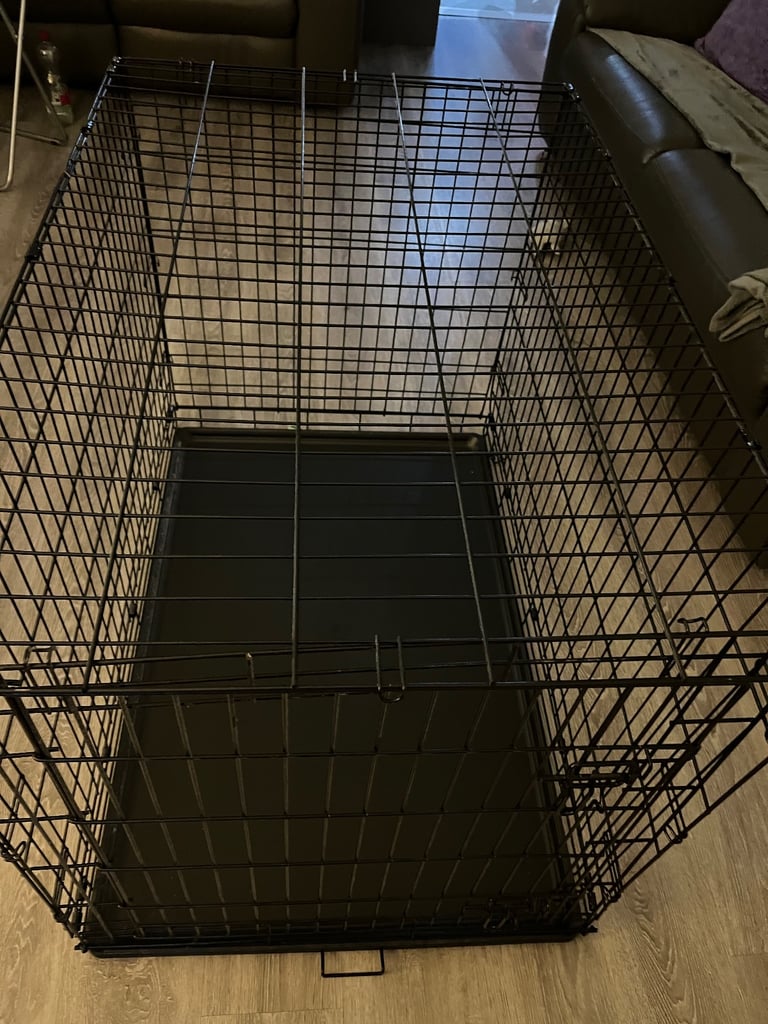 Dog crate 