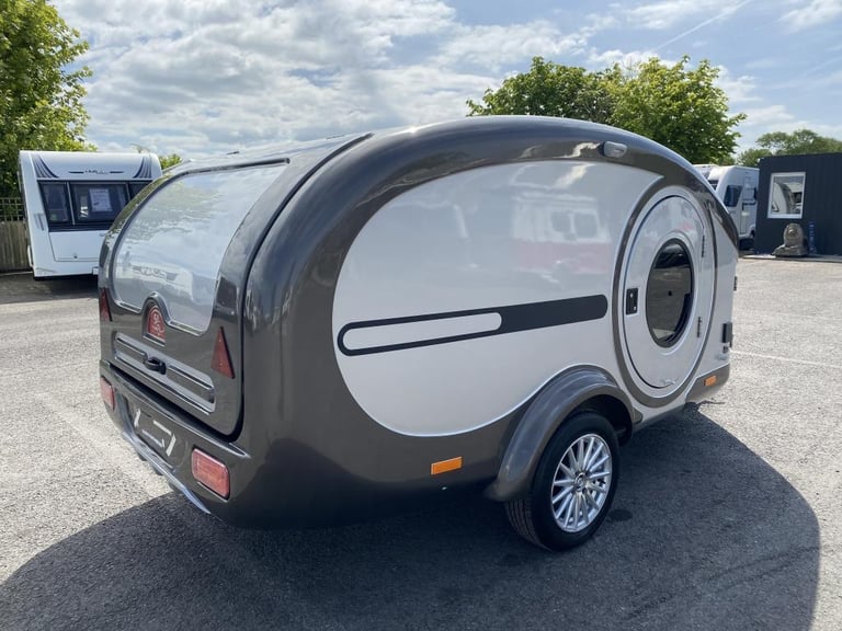 2022 LION CARAVANS CUB TEARDROP MICRO CARAVAN POD
