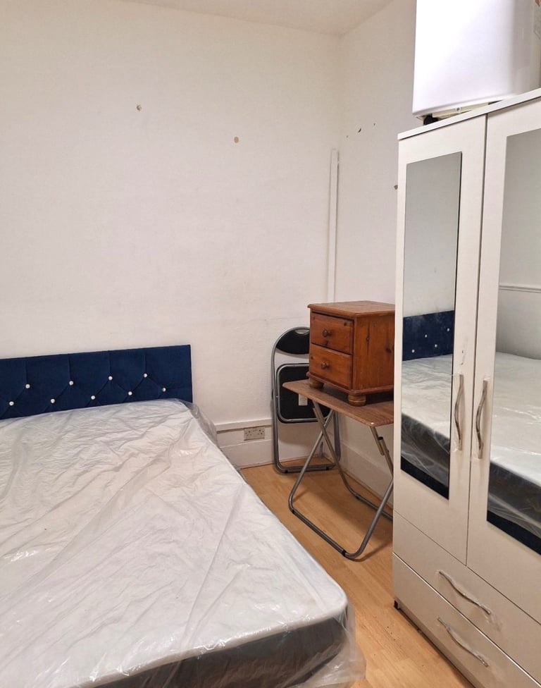 image for (Not a studio)Double room including bills for single occupancy Postcode N9 8JG