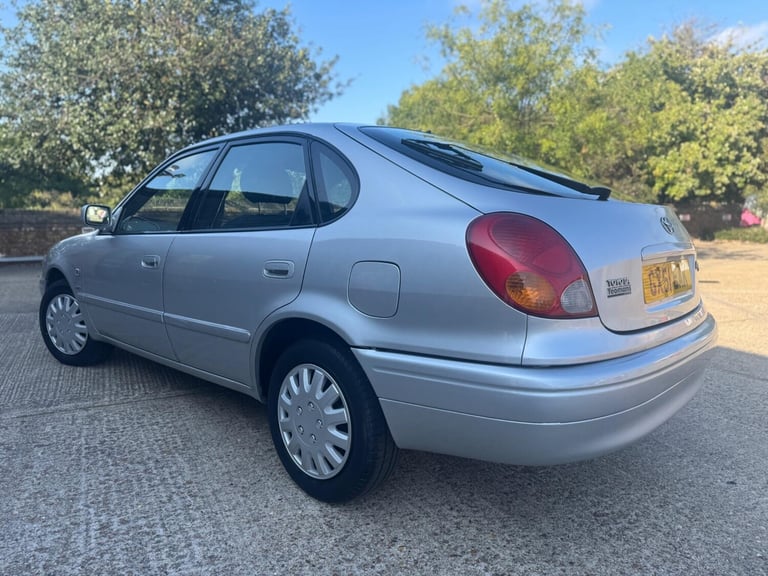 2001 Toyota Corolla 1.6 GS 5dr HATCHBACK Petrol Automatic
