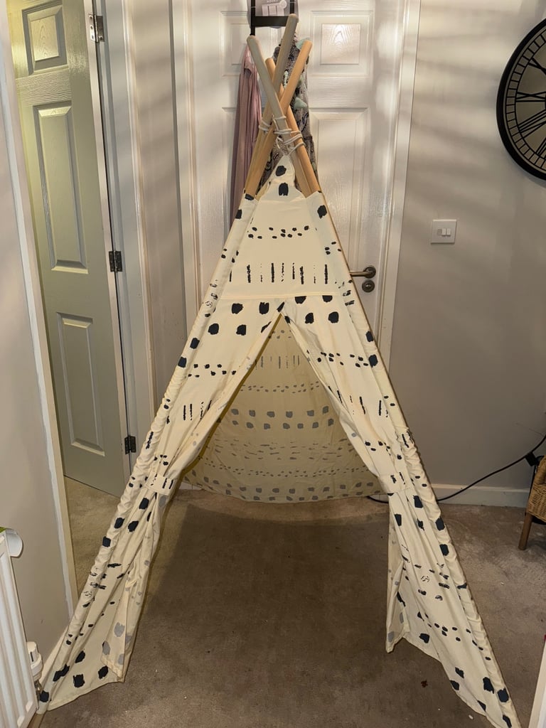 Habitat(Argos) Teepee tent 