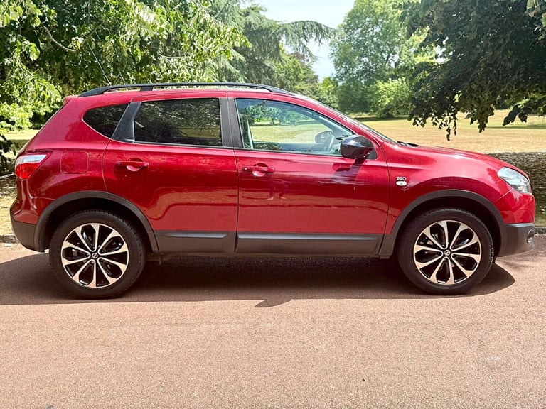 2013 Nissan Qashqai 1.6 Qashqai 360 CVT 5dr SUV Petrol Automatic