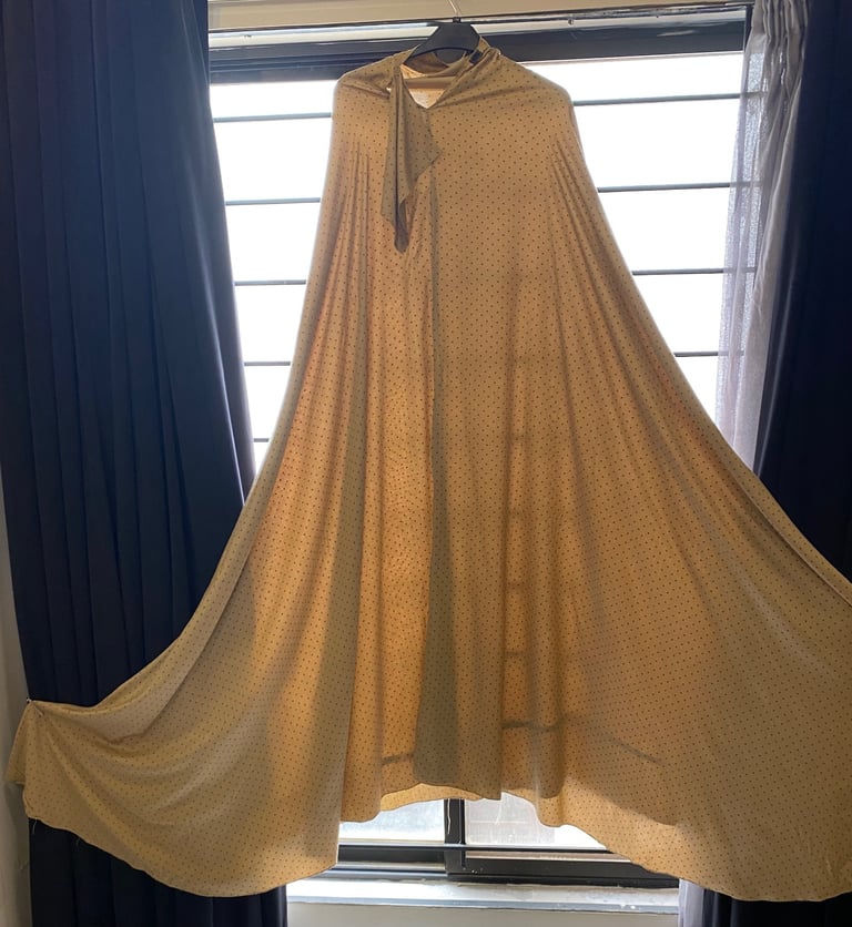 Prayer Veil for winter, Golden fawn colour on green star print, 