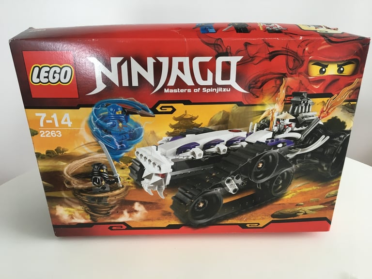LEGO Ninjago 2263 with Jay , Cole & Frakjaw Figures from 2011 (INCOMPLETE)